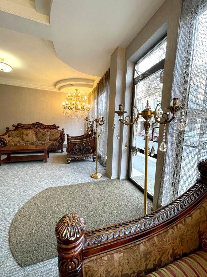 Rogas Home Tbiliszi Kültér fotó